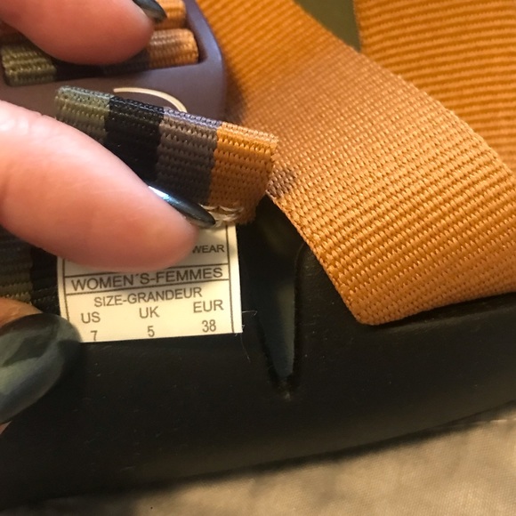 Chaco sandals - Picture 3 of 6